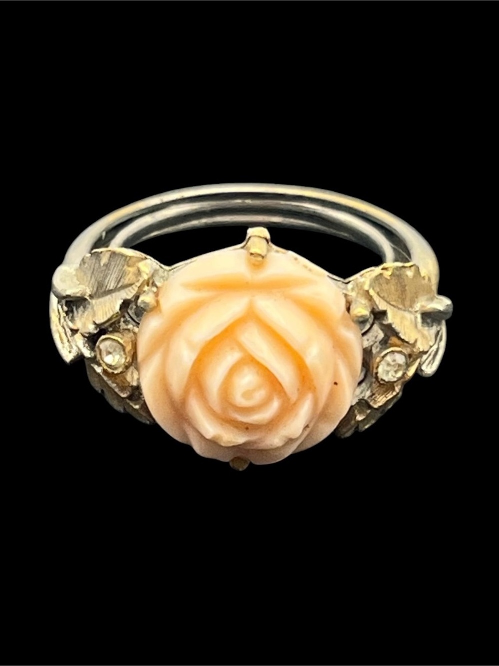 Carved pale peach colored rose flower rhinestone ring size 6.25 vintage